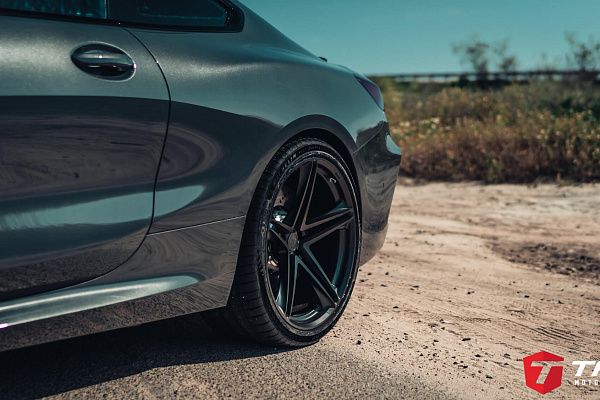 Фото дисков HRE P207 Черный сатин на BMW 8/M8