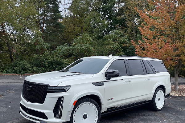 Cadillac Escalade V