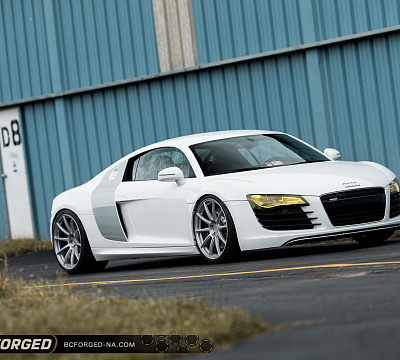 Фото дисков BC Forged RZ10 на Audi R8 (Typ 42)
