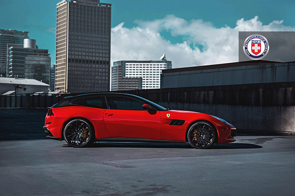 Фото дисков HRE S200 Черный сатин на Ferrari GTC4Lusso