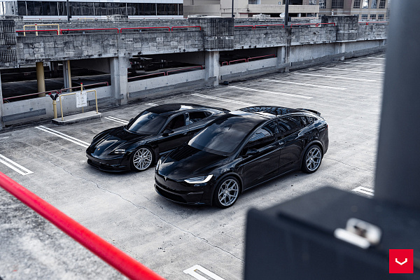 Фото дисков Vossen HF-7 Серебро на Porsche Taycan I