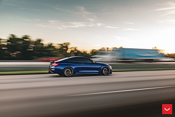Фото дисков Vossen HF-5 Глянцевый графит на BMW 4/M4 (F32/F82)