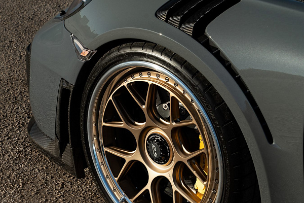 Фото дисков Anrky JDX-314 Сатиновое золото на Porsche 911 VII