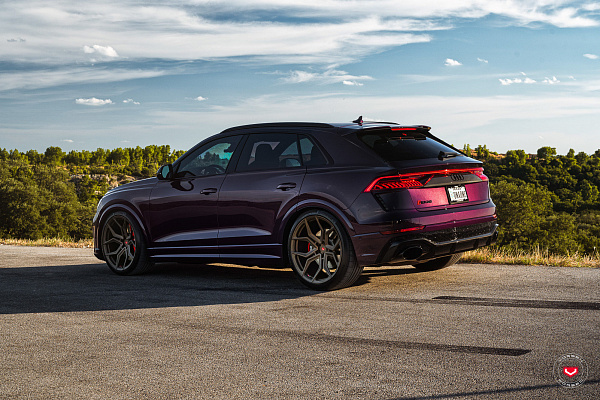 Фото дисков Vossen EVO-3 Сатиновая бронза на Audi Q8