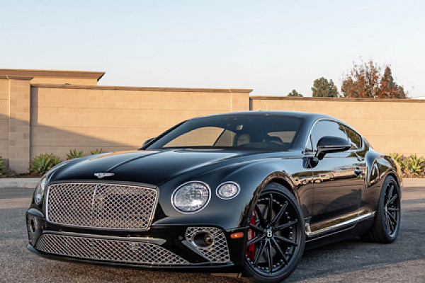 Фото дисков Brixton Forged R11-R Черный сатин на Bentley Continental GT III