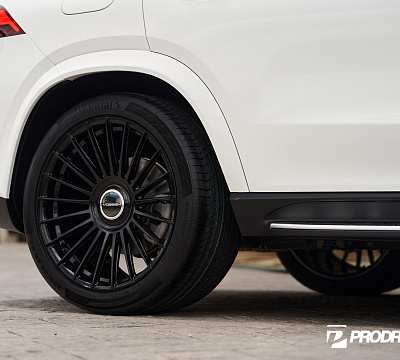 Фото дисков Vossen HF-8 на Mercedes-Benz GLE II