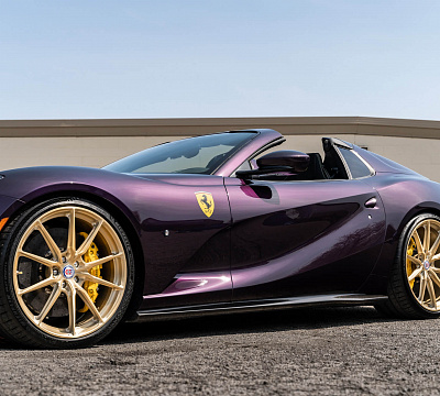 Фото дисков HRE P104SC на Ferrari 812