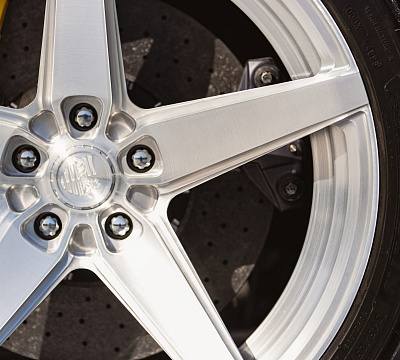 Фото дисков Anrky RS5.2 на Chevrolet Corvette C8