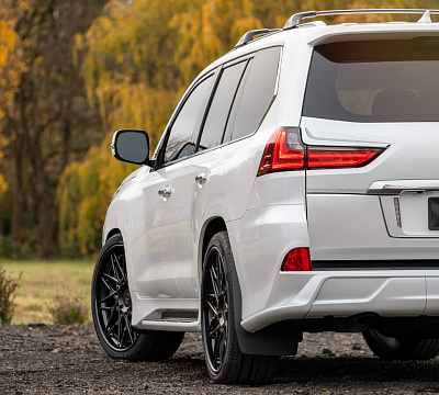 Фото дисков Vossen S17-07 (3-Piece) на Lexus LX III
