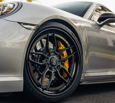 Фото дисков Strasse Wheels SV4 Deep Concave FS на Porsche 911 VII