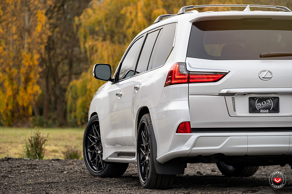 Фото дисков Vossen S17-07 (3-Piece) Черный сатин на Lexus LX III