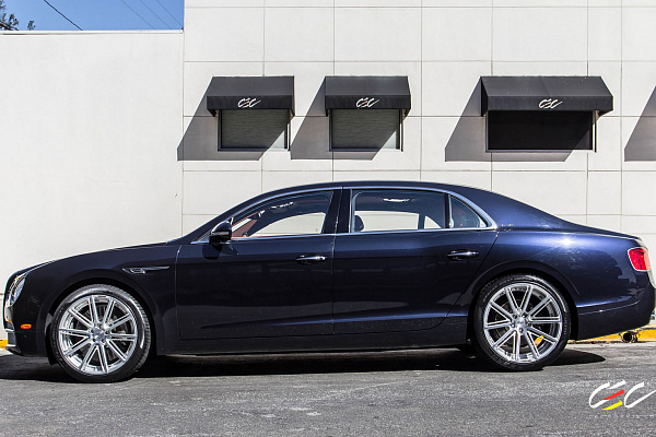 Фото дисков CEC C25 Глянцевый лак на Bentley Flying Spur II