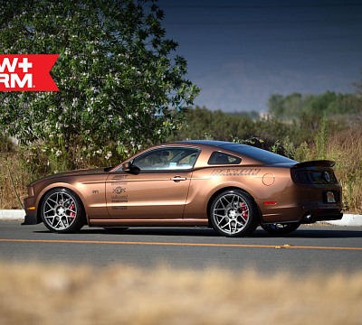 Фото дисков HRE FF01 на Ford Mustang V