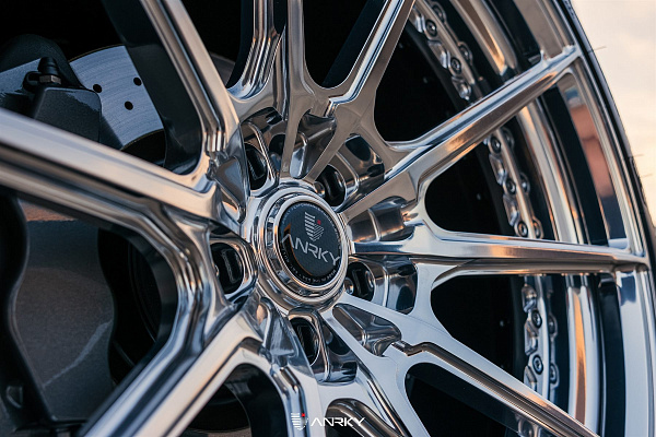 Фото дисков Anrky RS4.2 Полированный лак на Ford GT I