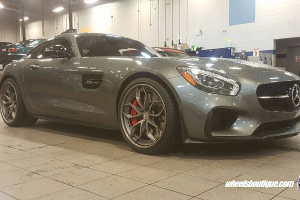Фото дисков HRE S201 Сатиновый графит на Mercedes-Benz AMG GT I