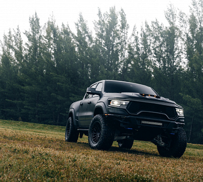 Фото дисков Vossen VFX-02T на Ram 1500 V