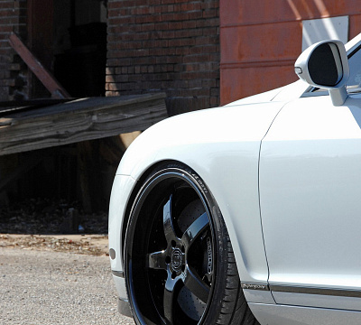 Фото дисков Strasse Wheels S5 Signature на Bentley Continental GT II