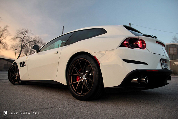 Фото дисков HRE P101 Сатиновая темная медь на Ferrari GTC4Lusso