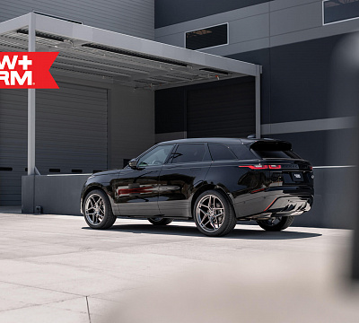 Фото дисков HRE FF11 на Land Rover Range Rover Velar