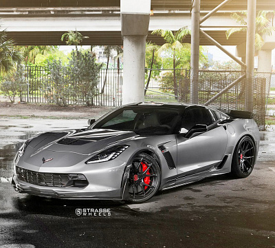 Фото дисков Strasse Wheels SM5R Deep Concave Monoblock на Chevrolet Corvette C7