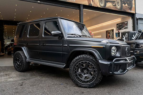Фото дисков Brixton Forged BX01-M Черный матовый на Mercedes-Benz G-Class III
