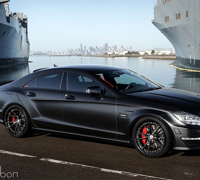 Фото дисков HRE S104 на Mercedes-Benz CLS (C218)