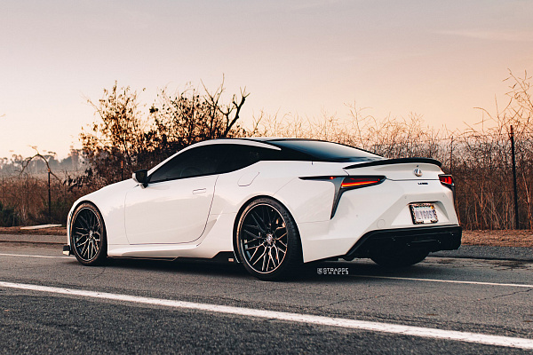 Фото дисков Strasse Wheels SV10M Deep Concave FS Другой цвет на Lexus LC 500