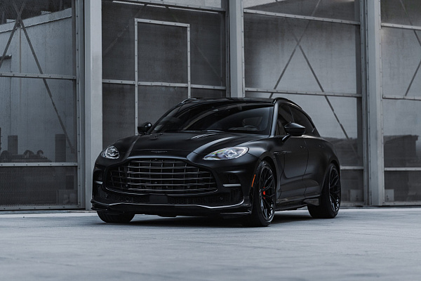 Фото дисков Brixton Forged CM6-R Черный сатин на Aston Martin DBX