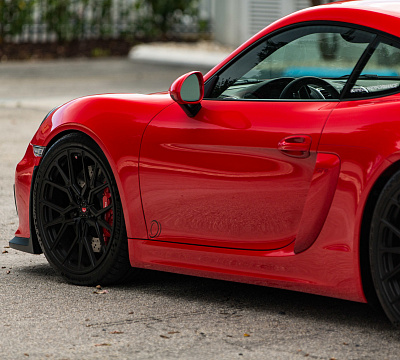 Фото дисков Vossen M-X3 на Porsche Cayman II