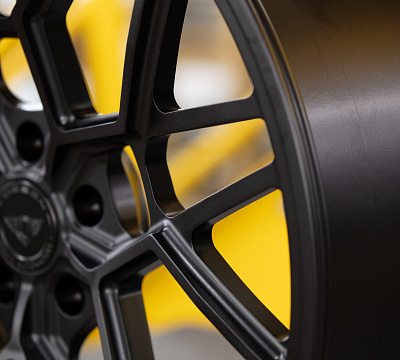 Vossen UV-1