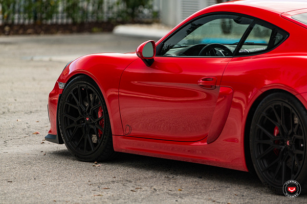Фото дисков Vossen M-X3 Черный сатин на Porsche Cayman II