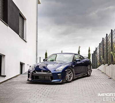 Фото дисков HRE R101 Lightweight на Nissan GT-R