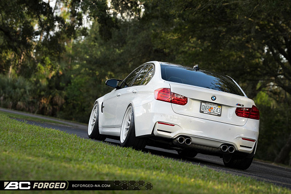 Фото дисков BC Forged TD01 Белый глянец на BMW 3/M3 (F3x/F80)