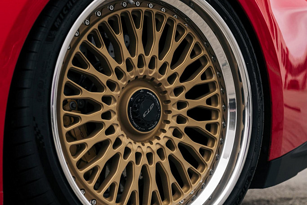 Фото дисков Brixton Forged TR20 Сатиновое золото на Porsche 911 VIII