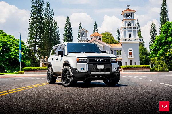 Фото дисков Vossen HFX-1 (6-Lug) Черный глянец на Toyota Land Cruiser Prado 250