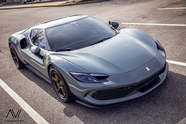 Фото дисков Brixton Forged TR05 Сатиновая бронза на Ferrari 296