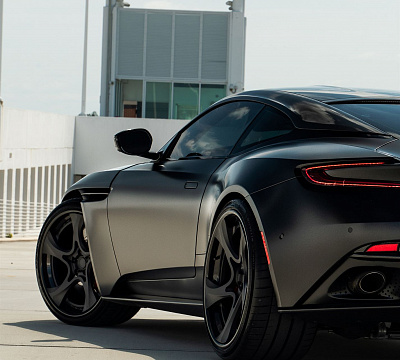 Фото дисков Anrky XR-305 на Aston Martin DB11