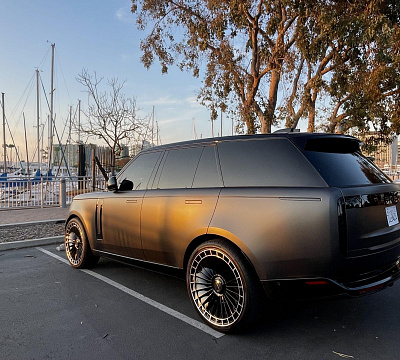 Фото дисков Giovanna Kapletta на Land Rover Range Rover V