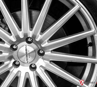 Фото дисков Vossen VFS-2 на Volkswagen Atlas