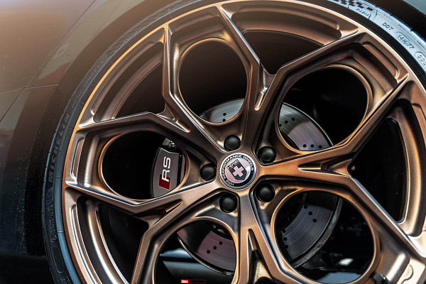 Фото дисков HRE P111SC Сатиновая бронза на Audi A/S/RS 5 (F5)