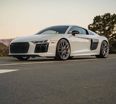 Фото дисков HRE P201 на Audi R8 (4S)