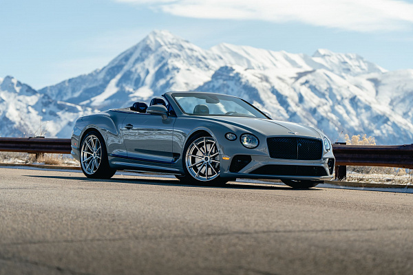Фото дисков Brixton Forged R11-R Полированный лак на Bentley Continental GT III