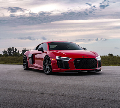 Фото дисков Strasse Wheels SM5R Deep Concave Duoblock на Audi R8 (4S)