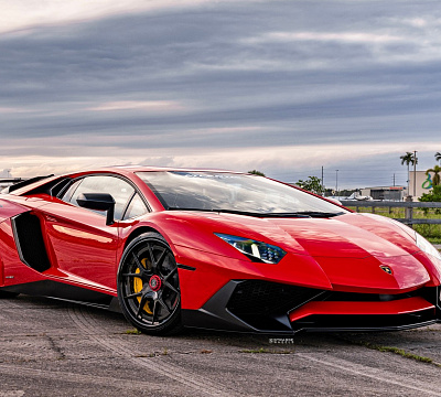 Фото дисков Strasse Wheels SM5R Deep Concave FS на Lamborghini Aventador