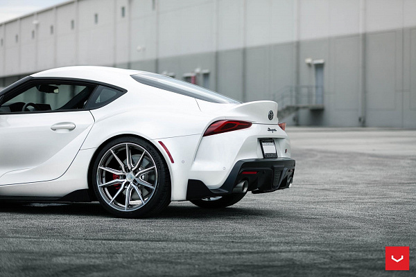 Фото дисков Vossen HF-3 Алмазная проточка на Toyota Supra A90
