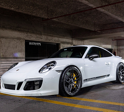 Фото дисков Strasse Wheels SV4 Deep Concave Monoblock на Porsche 911 VII