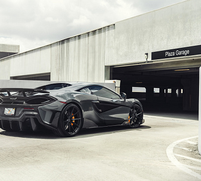 Фото дисков Vossen EVO-2 на McLaren 600