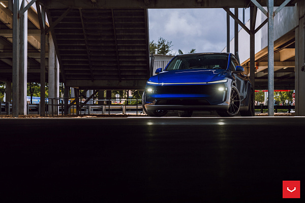 Фото дисков Vossen HFX-2 (5-Lug) Черный сатин на Tesla Model Y