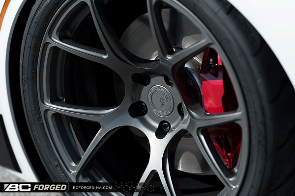 Фото дисков BC Forged RZ05 Глянцевый графит на Toyota Supra A90