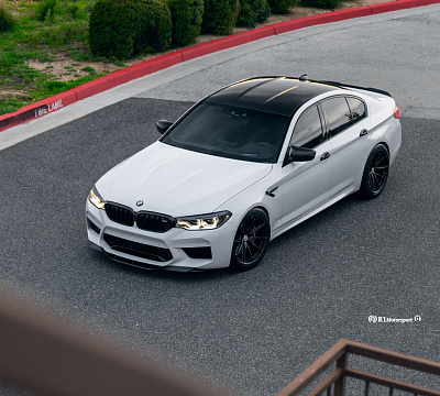 Фото дисков HRE P104SC на BMW 5/M5 (G30/F90)